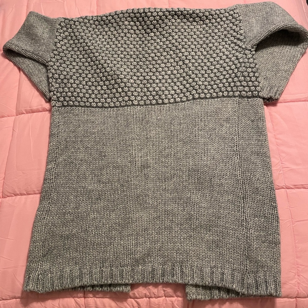 Long Sweater - Picture 2 of 4